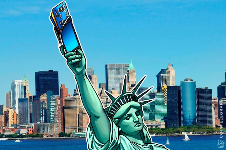 Is America Ready For a Cashless Society? New Gallup Poll Gives Answer