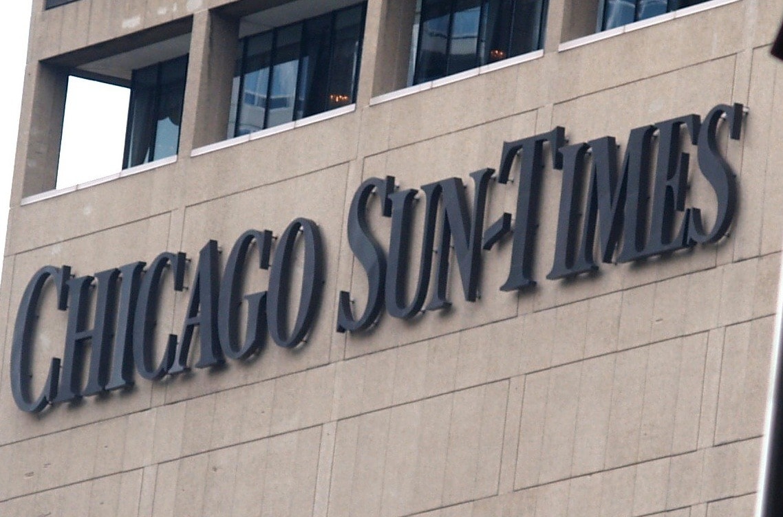 Chicago Sun-Times Checking Out Pay-to-Read 