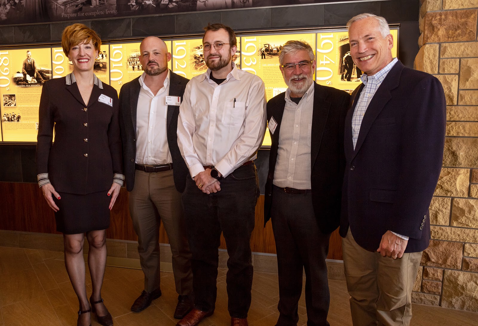 IOHK dona 500,000 dólares al laboratorio de blockchain de la Universidad de Wyoming