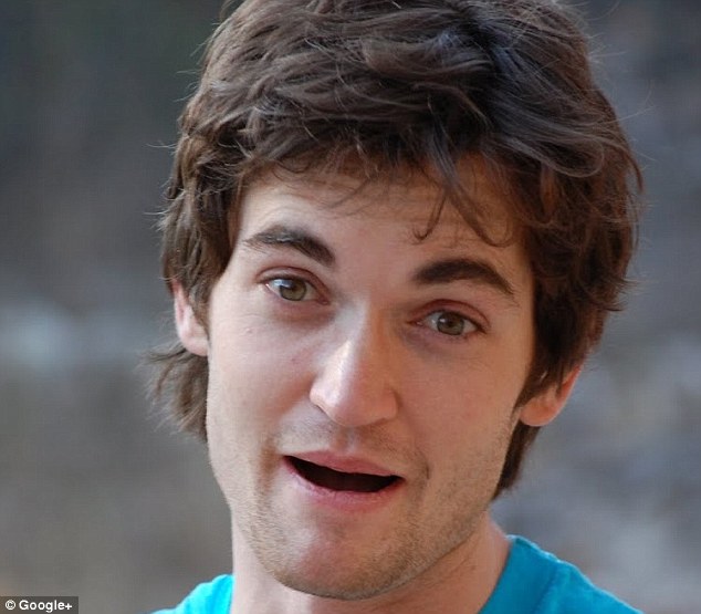 Closed by FBI "Silk Road" website has “reborn”