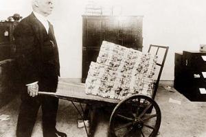 What happens if Bitcoin collapses to zero?