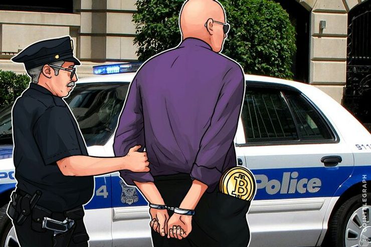 Fundador da Bitcoin Stores indiciado por fraude nos EUA, enfrenta ação legal no Reino Unido