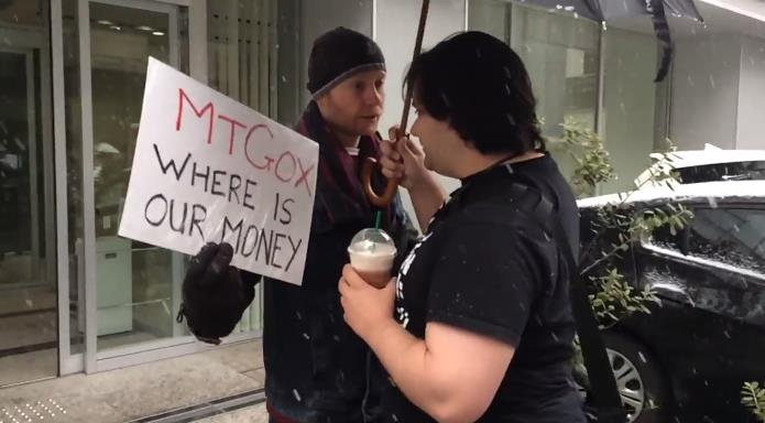 CEO Mark Karpeles Resigns while Mt.Gox Covers up Traces in Twitter