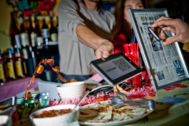 Bitcoin as Alternative for the Traditional Currencies. Part 1: The Current Situation